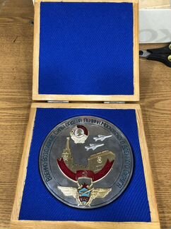 Настольная медаль ввс ордена Ленина Моск Военного