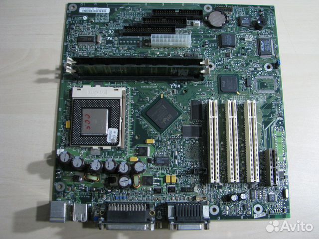 Intel Cayman CA810 + CPU Celeron 500MHz+ RAM 256MB
