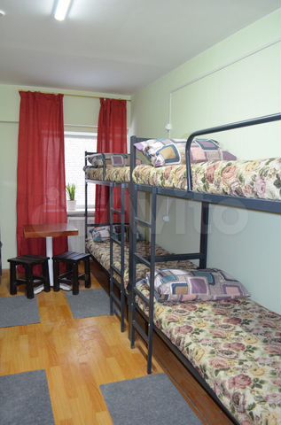 Комната 18 м², 1/3 эт.