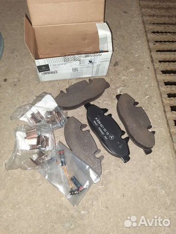 Тормозные колодки на мерседес 639