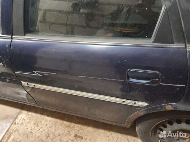 Opel vectra b дверь