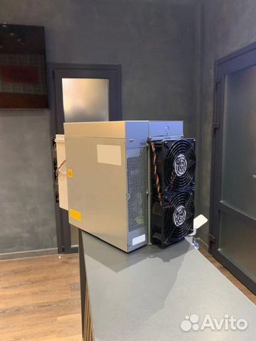 Майнер Antminer E9 2400 Mh