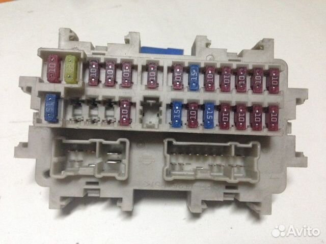 Блок предохранителей Nissan Pathfinder 2.5 2006