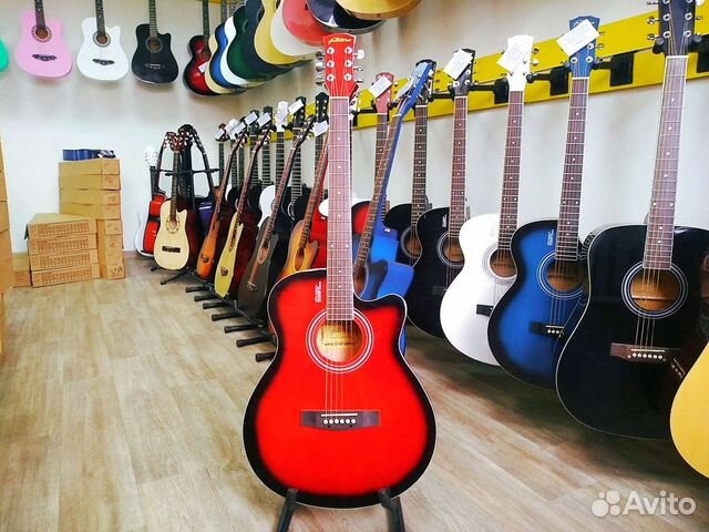 Акустическая гитара Элитаро