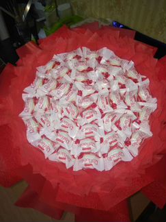 Сладкие букеты из конфет