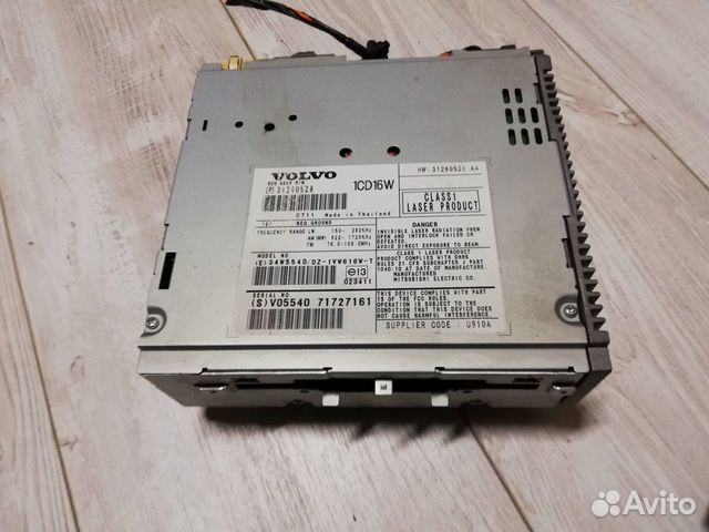 Радио, проигрыватель CD/DVD, навигация Volvo S40