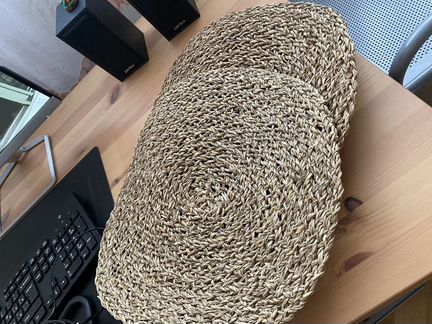 Салфетки для сервировки или декора