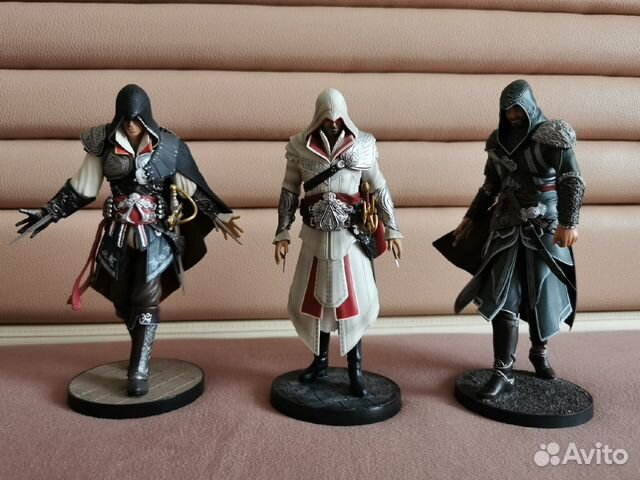 Коллекционные фигурки по играм