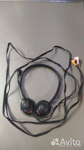 Наушники с микрофоном