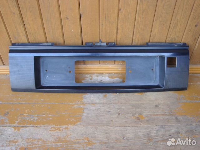 Рамка заднего номера VW passat B3 седан