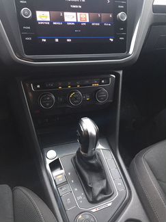 Volkswagen Tiguan 2.0 AMT, 2017, 240 000 км