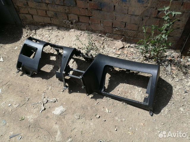 Нижняя часть торпедо Toyota Corolla E120