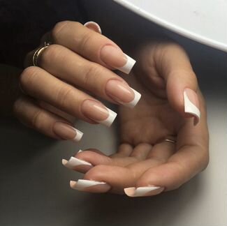 Наращивание ногтей