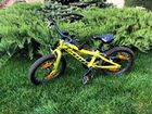 Детский велосипед Scott Scale 16 + игрушки