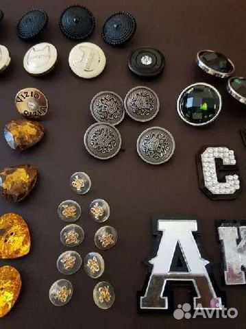 Пуговицы
