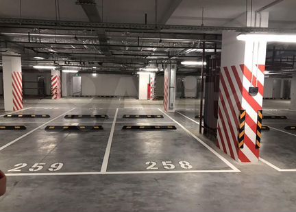 Машиноместо, 14 м²