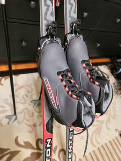 Лыжи Denton и лыжные ботинки (детские)