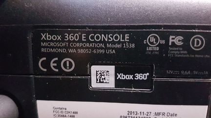 Xbox 360 E на 250gb + 23 игры