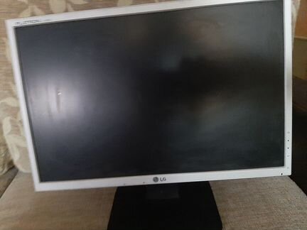 Монитор LG