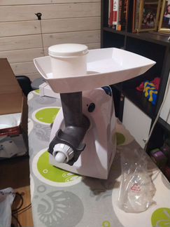 Мясорубка Daewoo DI 1925S