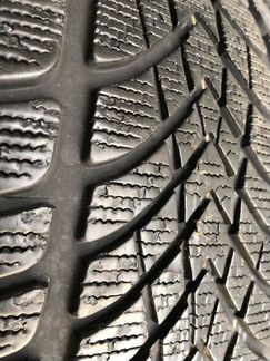 255/40/19 Шины Dunlop SP Winter Sport 4D