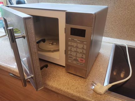 Микроволновая печь с грилем Sanyo