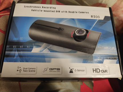 Видеорегистратор DVR-R300 + карта памяти 32 Гб