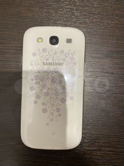 Телефон Samsung