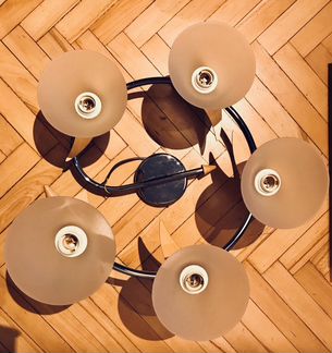 Люстра на 5 ламп и 2-х клавишный выключатель