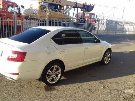 Skoda Octavia 1.2 AMT, 2014, 132 946 км