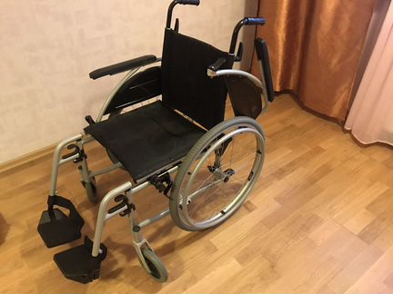 Коляска инвалидная