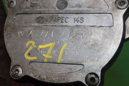 Насос вакуумный Mercedes C-Class W203 271.948 1.8L