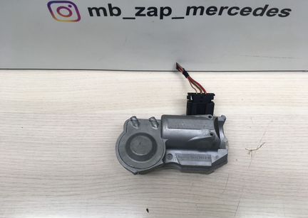 Замок рулевой колонки Mercedes W203