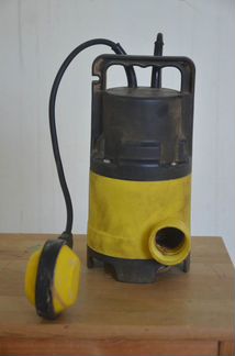 Насос для грязной воды на запчасти