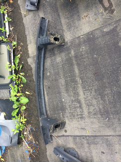 Усилитель переднего бампера BMW 3 E90 51117146645