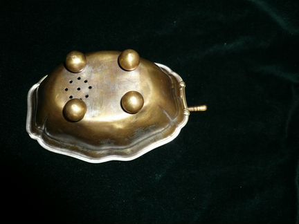 Мыльница бронзовая