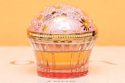 House Of Sillage Whispers Of Admiration