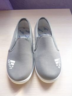 Новые кеды 35 размер