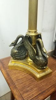 Антикварная лампа