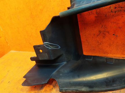 Воздуховод бампера правый Land Rover Range Rover