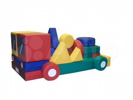 Развивающий набор грузовик 30 фигур