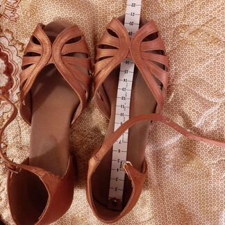 Форма для бальных танцев на девочку рост 128см