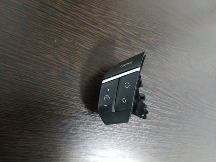 Вольво XC90 2003-2014 S60 кнопки руля 30710697