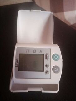 Тонометр автомат (на запястье) на запчасти