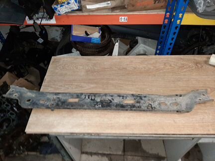 Опора радиатора Ford Transit 2.2L duratorq tdci