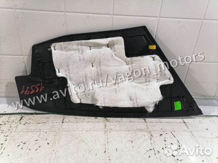 Накладка центральной консоли правая Kia Sportage 4