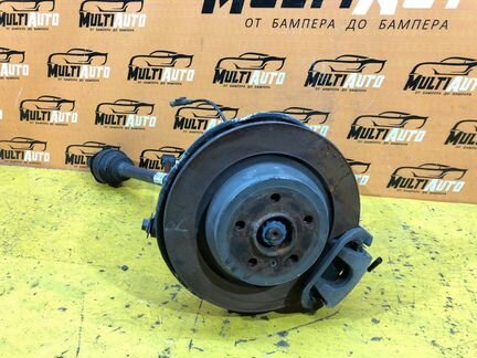 Кулак поворотный задний правый Mercedes Ml W166