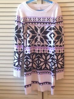 Удобное красивое платье р.146-152