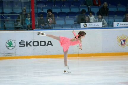 Платье для фигурного катания