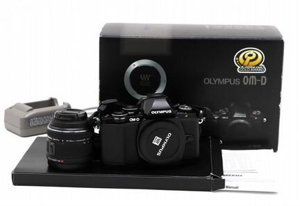 Olympus OM-D E-M10 комплект в упаковке